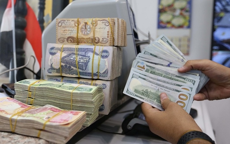 سعر صرف الدولار في البورصة العراقية ليوم الأربعاء