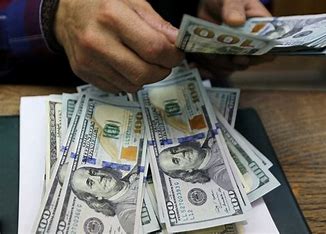 أسعار صرف الدولار في الأسواق العراقية ليوم الأربعاء