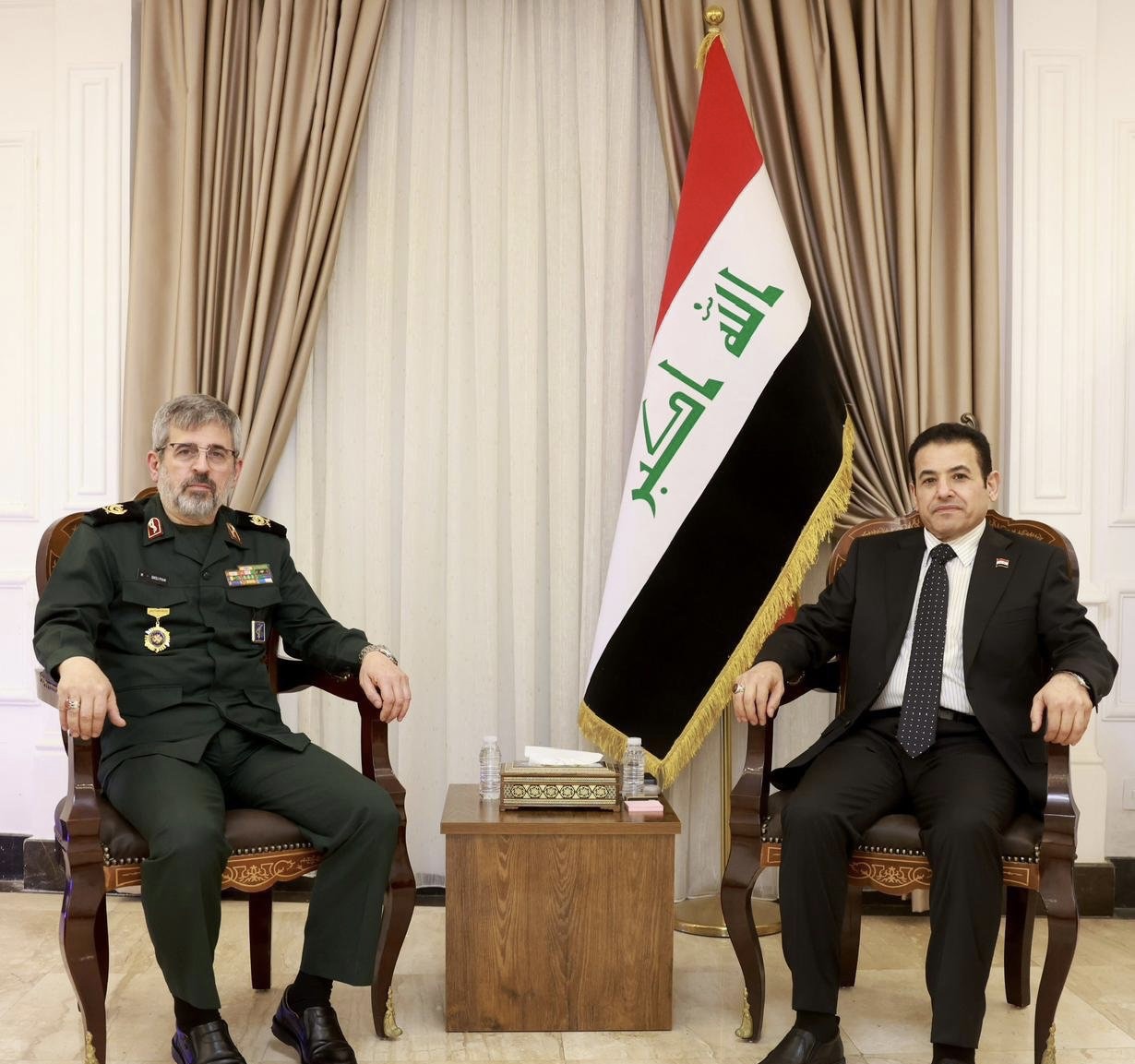 بغداد وطهران تبحثان "أمن الحدود" وتبادل المعلومات الاستخباراتية